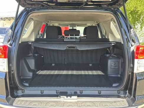 Used 2011 Toyota 4Runner SR5 AWD/4WD image 70