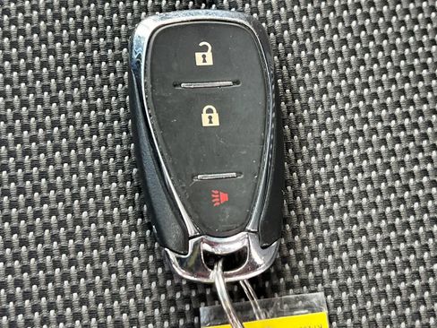 Used 2018 Chevrolet Traverse LS image 29