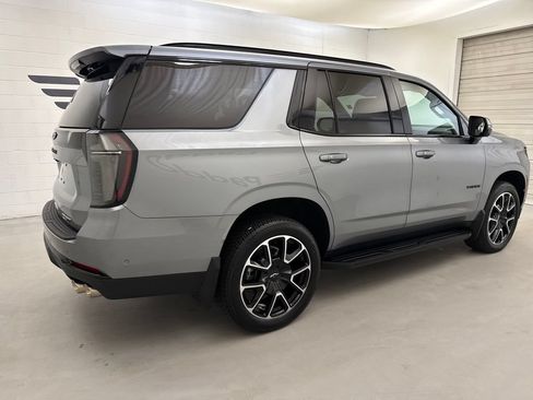 Used 2025 Chevrolet Tahoe RST w/ Comfort Package AWD/4WD image 5