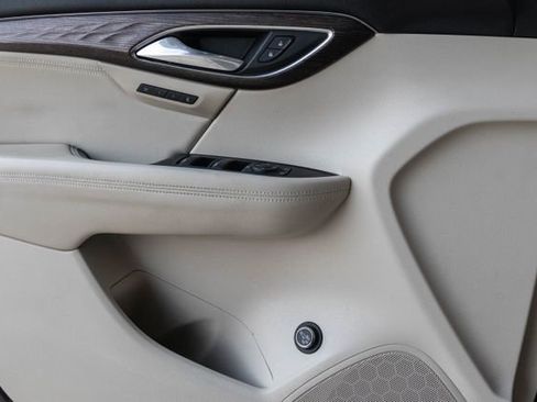 Used 2023 Buick Envision Avenir image 20