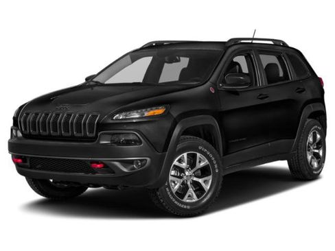 Used 2015 Jeep Cherokee Trailhawk w/ Comfort/Convenience Group AWD/4WD image 1