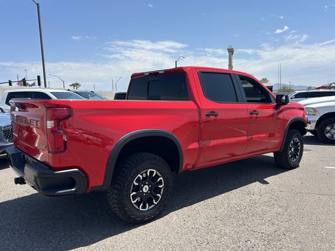 Used 2024 Chevrolet Silverado 1500 ZR2 AWD/4WD image 5