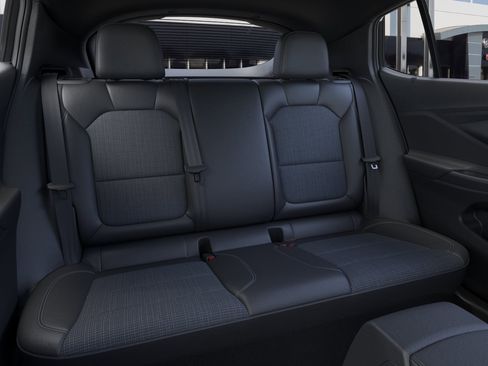 New 2026 Buick Envista Preferred FWD image 17