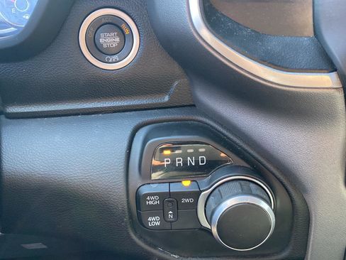 Used 2024 RAM 2500 Big Horn w/ Bed Utility Group image 17