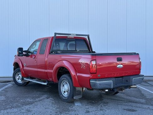 Used 2011 Ford F250 Lariat image 3