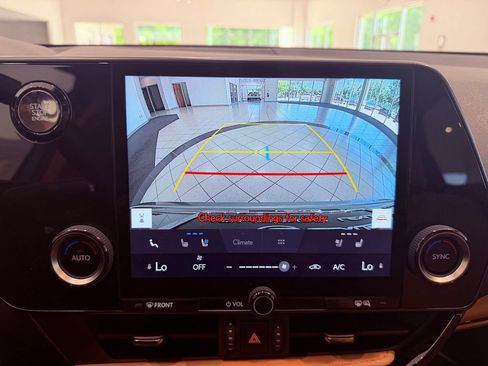 Certified 2025 Lexus NX 250 FWD w/ Towing Package (2000 Lbs) image 25