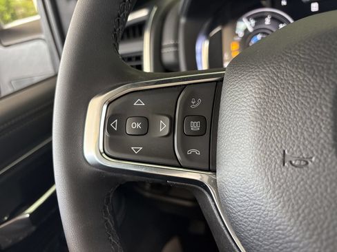 New 2026 RAM 3500 Laramie AWD/4WD image 31