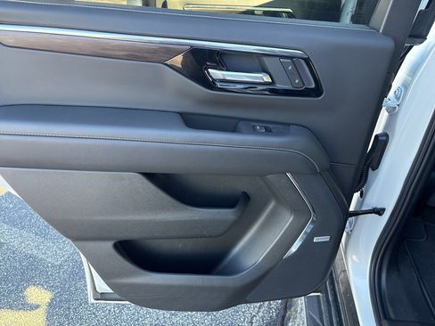 New 2025 Chevrolet Tahoe Premier image 28