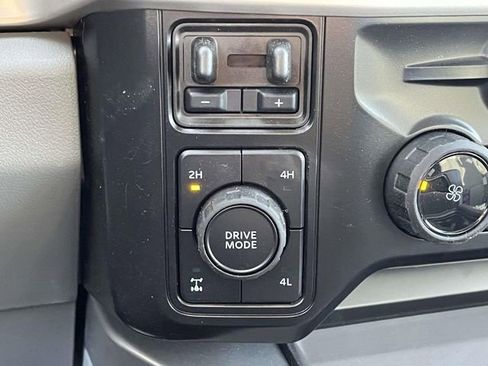 New 2026 Ford F250 XLT w/ XLT Premium Package AWD/4WD image 31