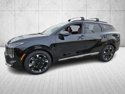 Used 2026 Kia Sportage SX image 3