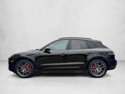 Used 2023 Porsche Macan S image 9