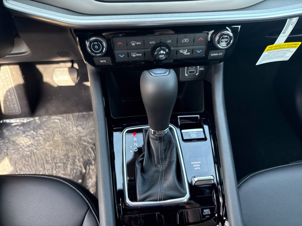 New 2026 Jeep Compass Limited AWD/4WD image 14