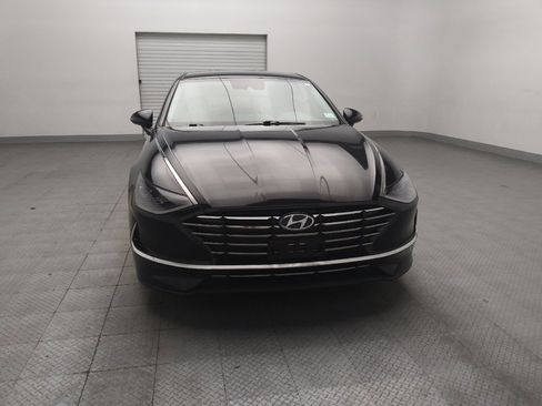 Used 2023 Hyundai Sonata SE w/ Preferred Accessory Package FWD image 14