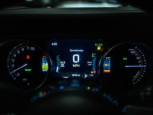 Used 2023 Jeep Wrangler Unlimited Sahara image 16