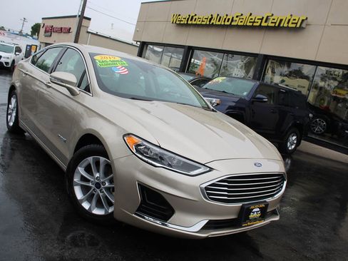 Used 2019 Ford Fusion SEL image 33