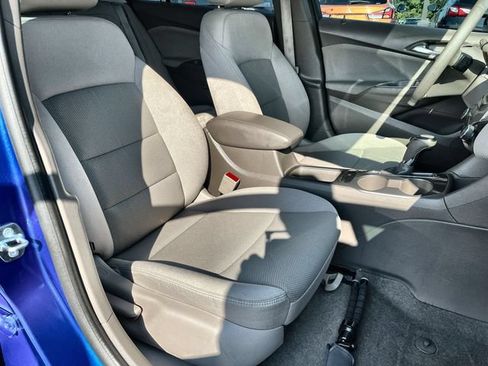 Used 2016 Chevrolet Cruze LT w/ Convenience Package FWD image 25