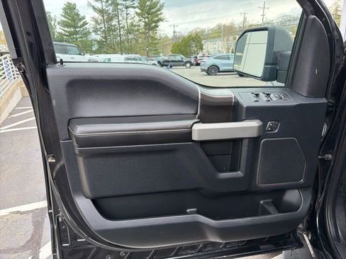 Used 2018 Ford F150 Raptor w/ Equipment Group 802A Luxury AWD/4WD image 12