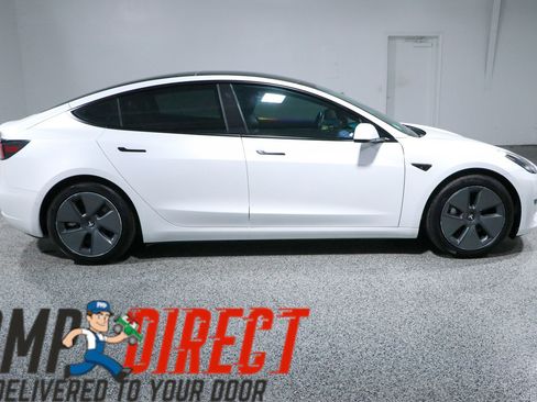 Used 2021 Tesla Model 3 Standard Range Plus RWD image 6