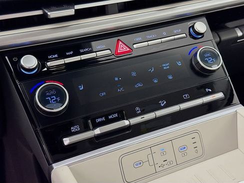 New 2026 Hyundai Santa Fe SEL FWD image 25