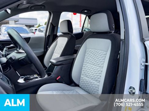 Used 2020 Chevrolet Equinox LS w/ LS Convenience Package FWD image 6