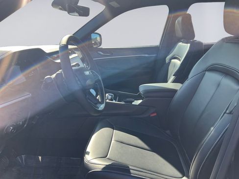 New 2026 Jeep Grand Cherokee Limited image 10