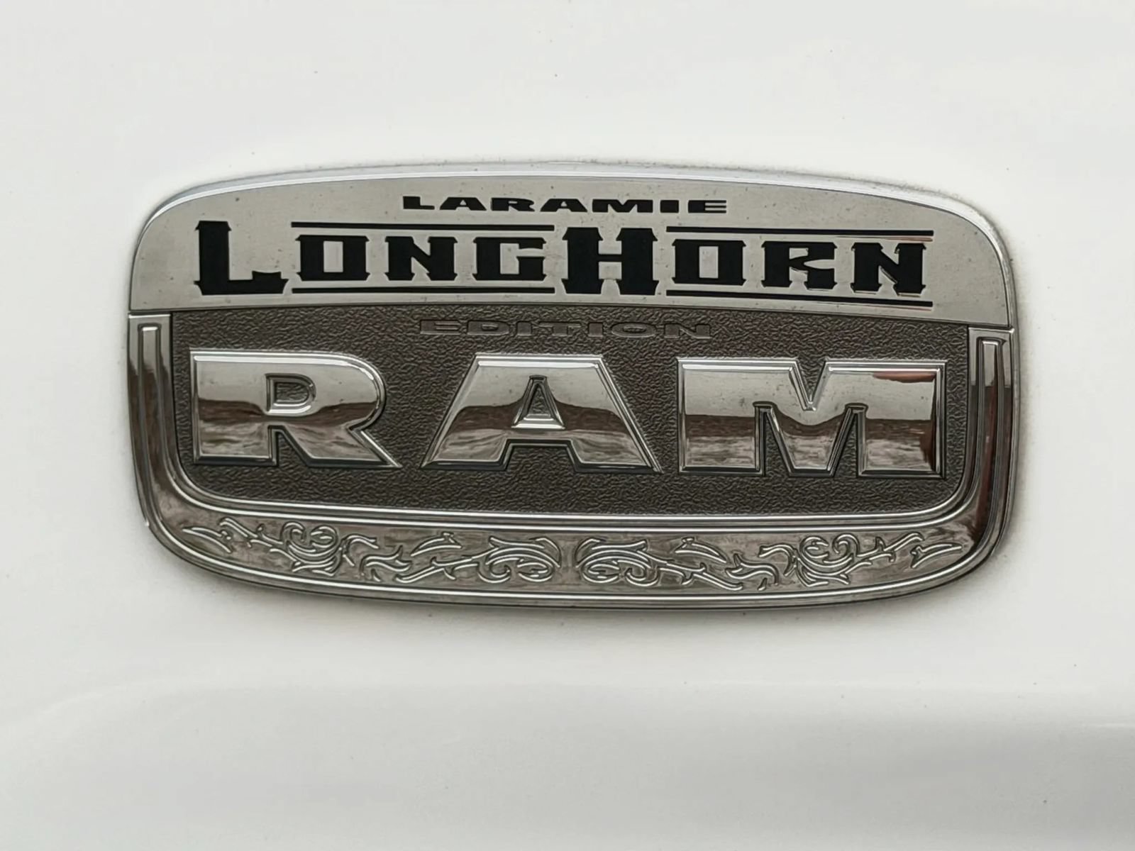 Used 2015 RAM 1500 Laramie Longhorn w/ Convenience Group AWD/4WD image 44