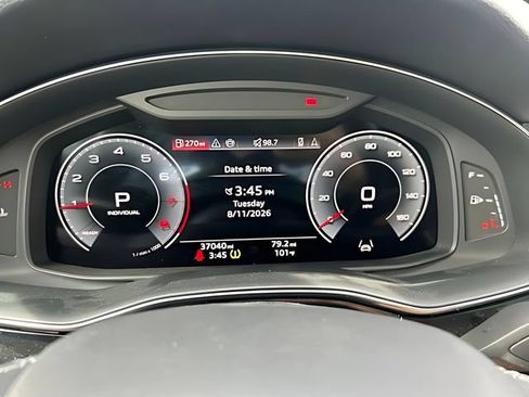 Used 2025 Audi Q7 3.0T Premium Plus AWD/4WD image 24