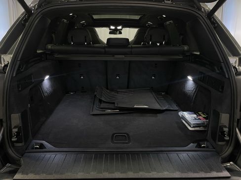 Used 2025 BMW X5 M Competition w/ Executive Package AWD/4WD image 27