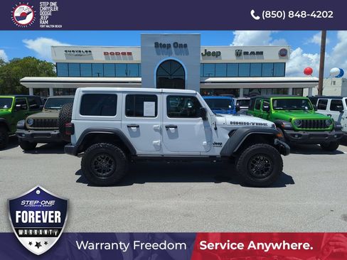 Used 2022 Jeep Wrangler Unlimited Sport AWD/4WD image 7