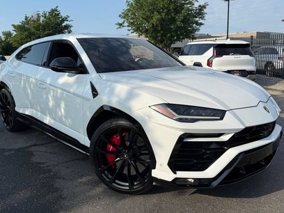Used 2022 Lamborghini Urus