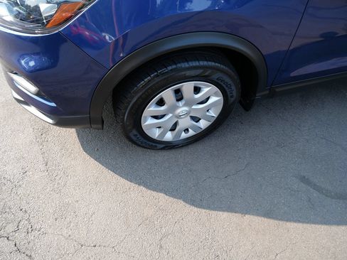 Used 2020 Nissan Rogue Sport S AWD/4WD image 32