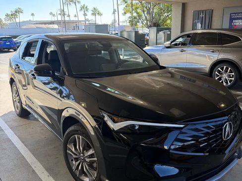Used 2025 Acura ADX FWD image 8