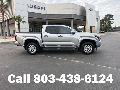 Used 2024 Toyota Tacoma SR5 image 2