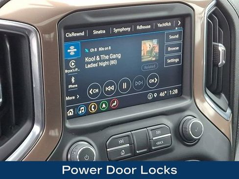 Used 2022 Chevrolet Silverado 2500 High Country image 21