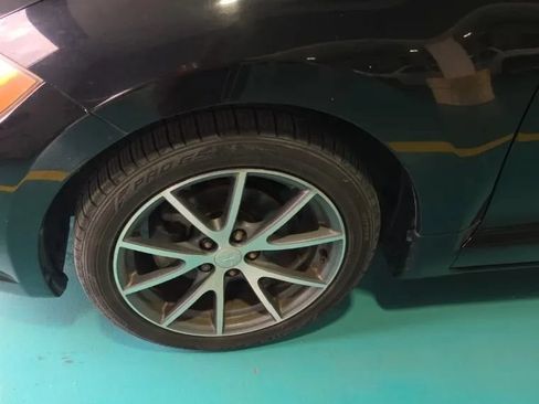 Used 2011 Mitsubishi Eclipse GS Sport FWD image 2