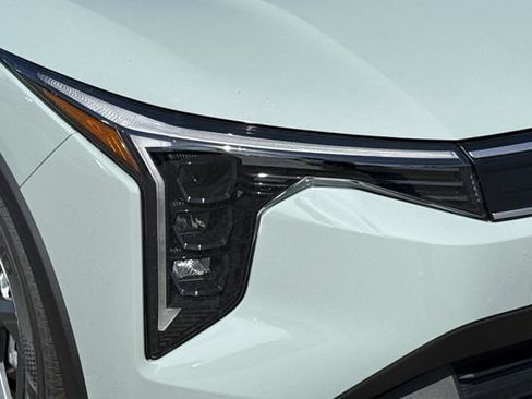 New 2026 Kia K4 FWD image 31