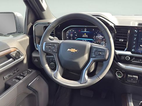 New 2026 Chevrolet Silverado 1500 High Country w/ High Country Premium Package AWD/4WD image 15