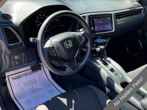 Used 2019 Honda HR-V EX image 11