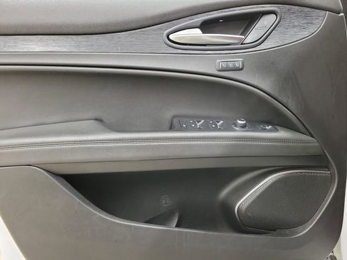 Used 2023 Alfa Romeo Stelvio Sprint image 20