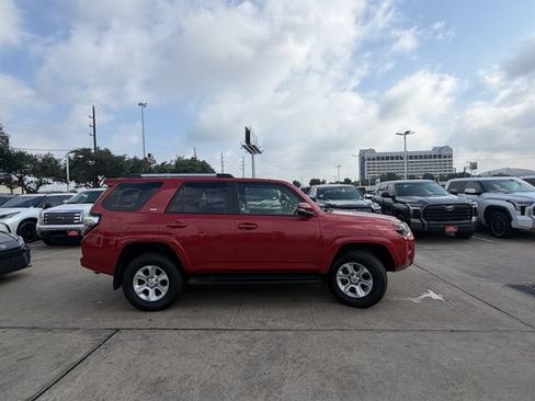 Used 2024 Toyota 4Runner SR5 Premium AWD/4WD image 4