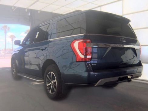 Used 2020 Ford Expedition XLT w/ Equipment Group 202A RWD image 3