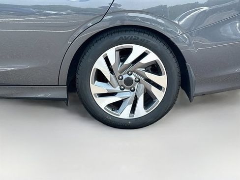 Certified 2023 Subaru Legacy Limited AWD/4WD image 35