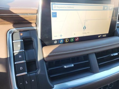 Used 2021 Chevrolet Suburban High Country image 26