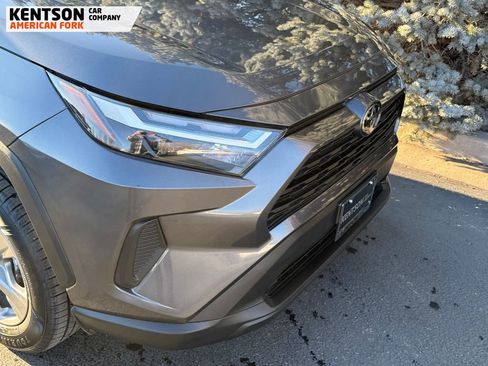 Used 2025 Toyota RAV4 XLE image 15