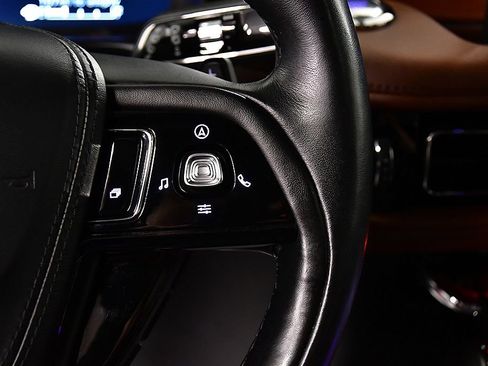 Used 2020 Lincoln Aviator Reserve w/ Equipment Group 202A AWD/4WD image 22