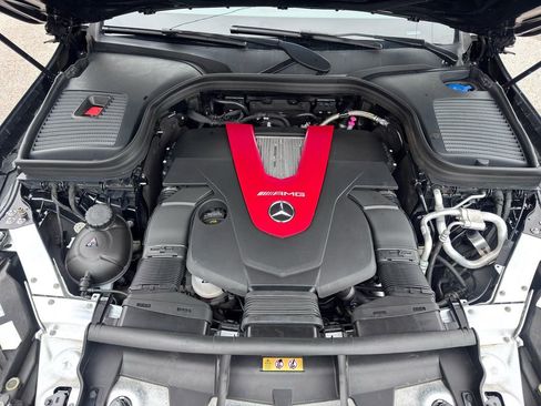 Used 2022 Mercedes-Benz GLC 43 AMG 4MATIC image 40
