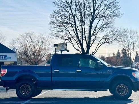 Used 2011 Ford F150 XLT w/ XLT Chrome Pkg image 5