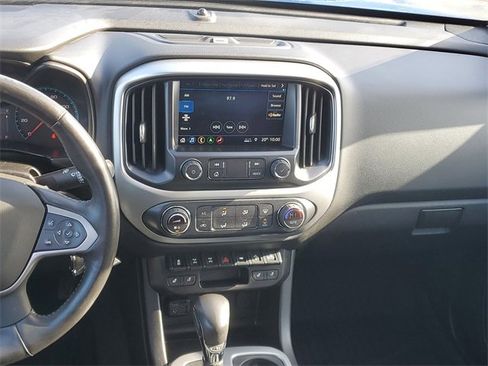 Certified 2022 Chevrolet Colorado ZR2 w/ ZR2 Dusk Special Edition image 13