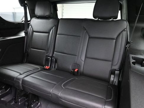 Used 2022 GMC Yukon Denali AWD/4WD image 11