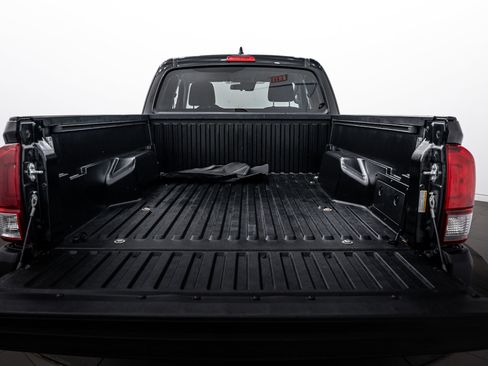 Used 2021 Toyota Tacoma SR image 22